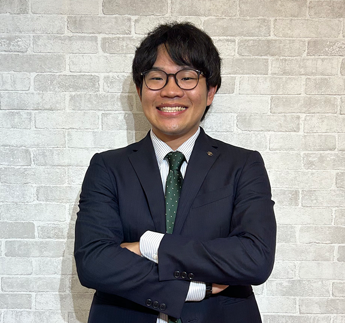 マーケティング部 ESチーム 新卒 2021年入社